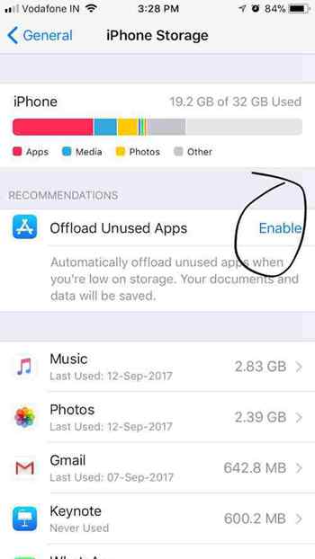 9. تخفيف التطبيقات في اصدار آبل iOS 11 9. تخفيف التطبيقات في اصدار آبل iOS 11
