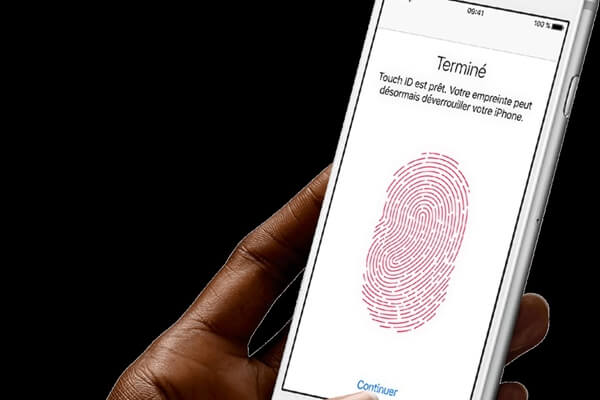 iPhone touch id