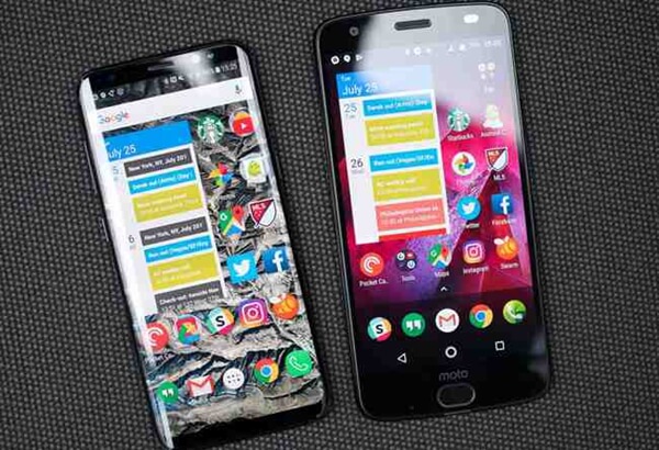 moto z2 force vs galaxy s8 ecran