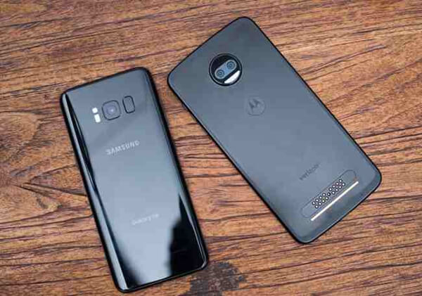 moto z2 force vs galaxy s8